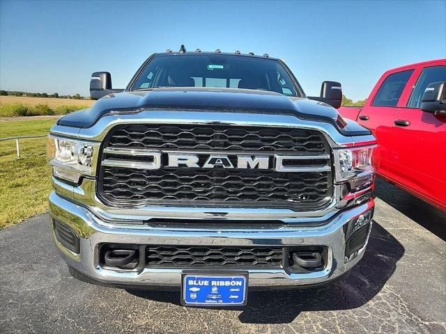 2024 RAM Ram 2500 RAM 2500 TRADESMAN CREW CAB 4X4 64 BOX