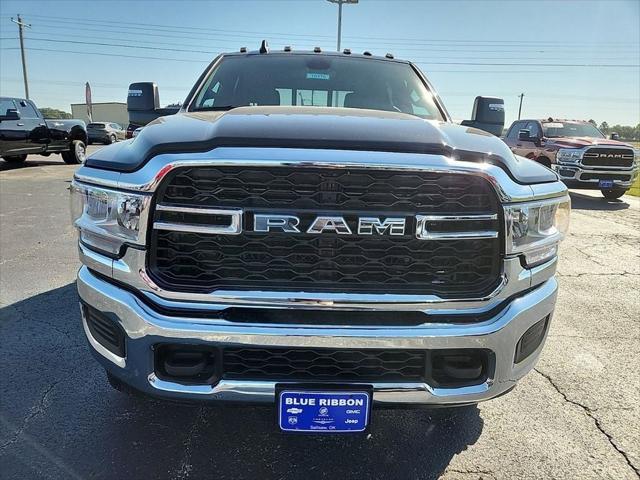 2024 RAM Ram 3500 RAM 3500 TRADESMAN CREW CAB 4X4 8 BOX