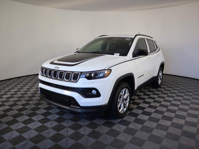 2025 Jeep Compass COMPASS LATITUDE 4X4