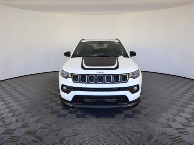 2025 Jeep Compass COMPASS LATITUDE 4X4