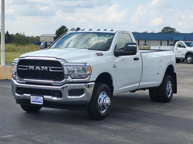 2024 RAM Ram 3500 RAM 3500 TRADESMAN REGULAR CAB 4X4 8 BOX