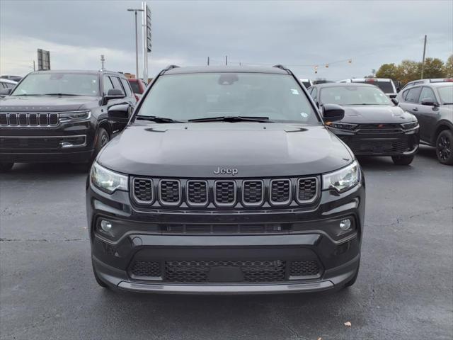 2025 Jeep Compass COMPASS LATITUDE 4X4