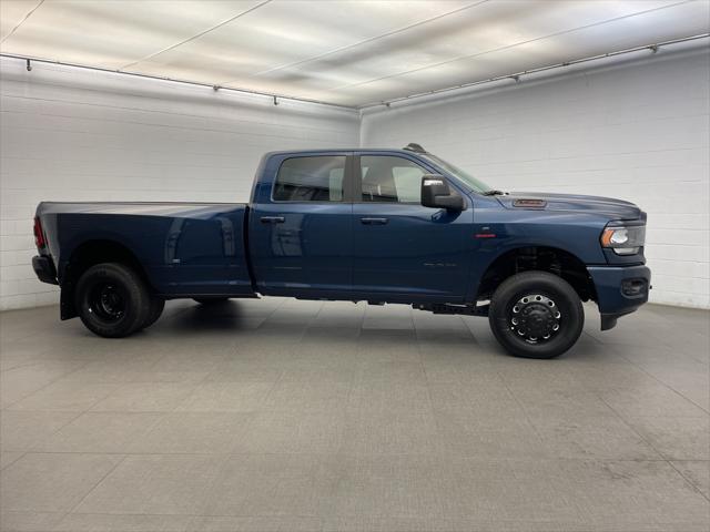 2024 RAM Ram 3500 RAM 3500 BIG HORN CREW CAB 4X4 8 BOX