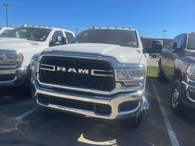 2024 RAM Ram 3500 RAM 3500 TRADESMAN CREW CAB 4X4 8 BOX