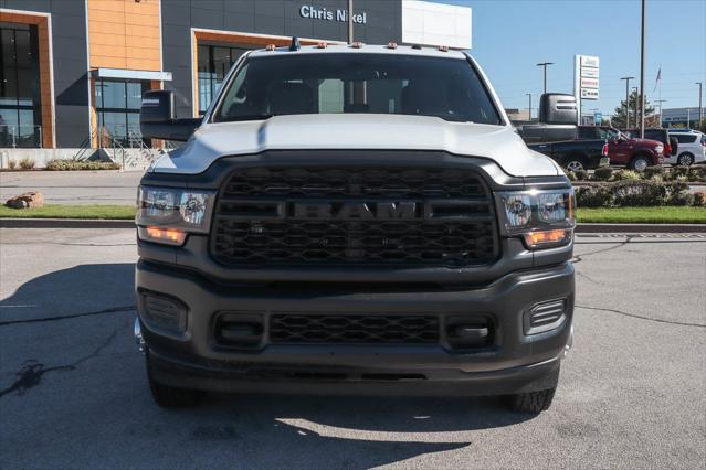 2024 RAM Ram 3500 RAM 3500 TRADESMAN CREW CAB 4X4 8 BOX