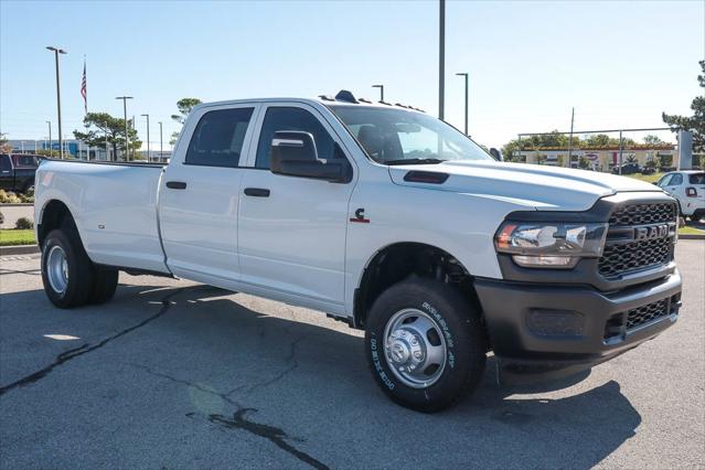 2024 RAM Ram 3500 RAM 3500 TRADESMAN CREW CAB 4X4 8 BOX