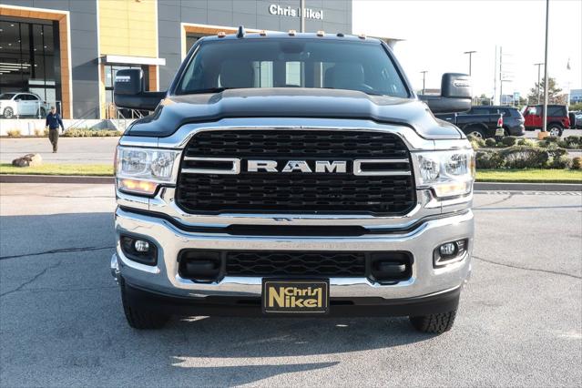 2024 RAM Ram 3500 RAM 3500 BIG HORN CREW CAB 4X4 8 BOX