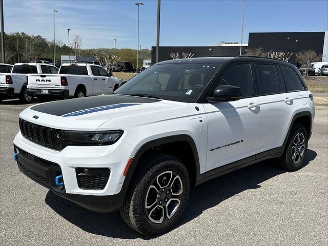 2022 Jeep Grand Cherokee 4xe Trailhawk 4x4