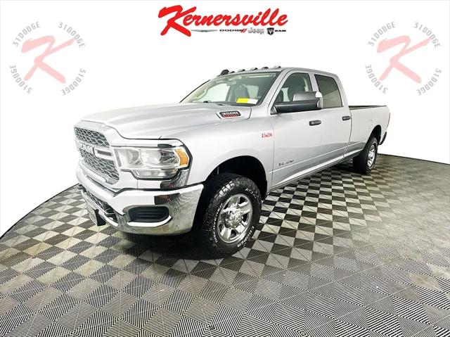 2019 RAM 3500 Tradesman Crew Cab 4x4 8 Box