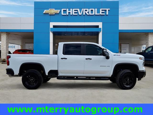 2025 Chevrolet Silverado 2500HD 4WD Crew Cab Standard Bed ZR2