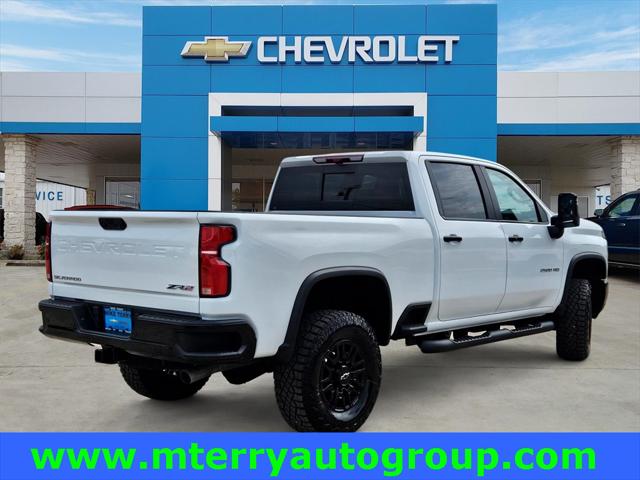 2025 Chevrolet Silverado 2500HD 4WD Crew Cab Standard Bed ZR2