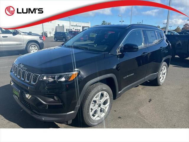 2025 Jeep Compass COMPASS LATITUDE 4X4