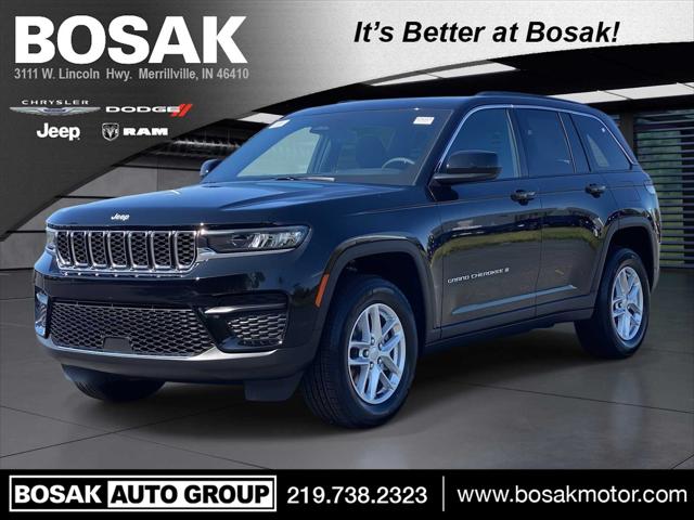 2025 Jeep Grand Cherokee GRAND CHEROKEE LAREDO X 4X4