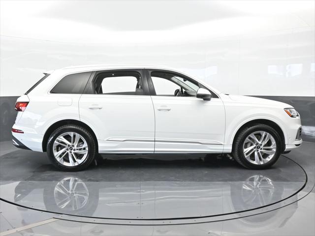 2021 Audi Q7 Premium Plus 55 TFSI quattro Tiptronic