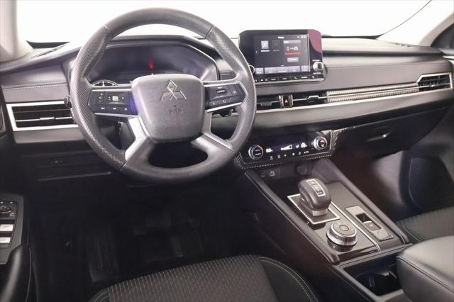 2023 Mitsubishi Outlander ES 2.5 2WD