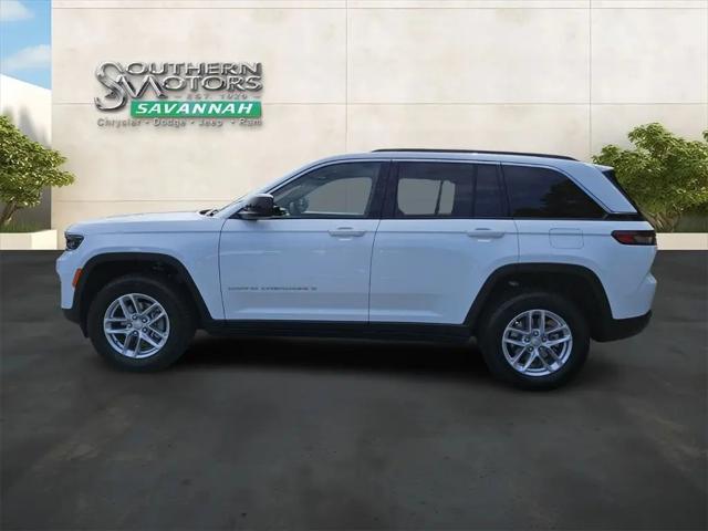 2024 Jeep Grand Cherokee Laredo X 4x2
