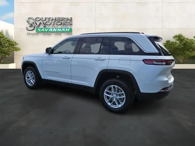 2024 Jeep Grand Cherokee Laredo X 4x2