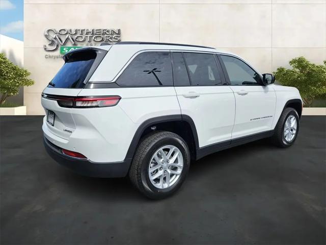 2024 Jeep Grand Cherokee Laredo X 4x2