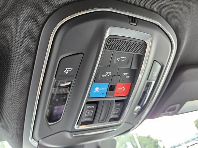2024 Jeep Grand Cherokee Laredo X 4x2