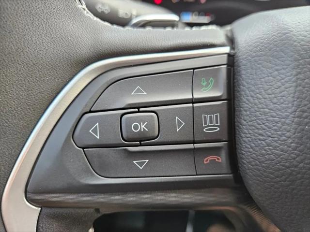 2024 Jeep Grand Cherokee Laredo X 4x2