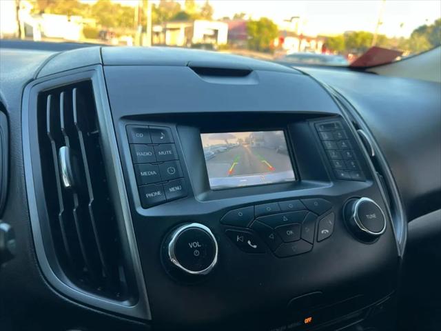2017 Ford Edge SE
