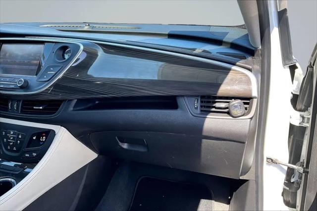 2020 Buick Envision FWD Essence