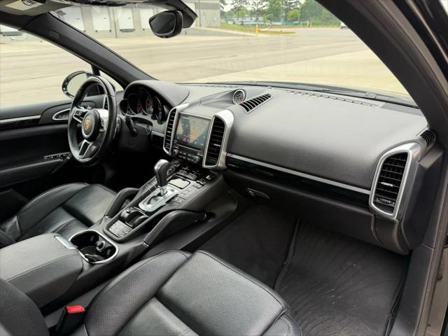 2018 Porsche Cayenne S