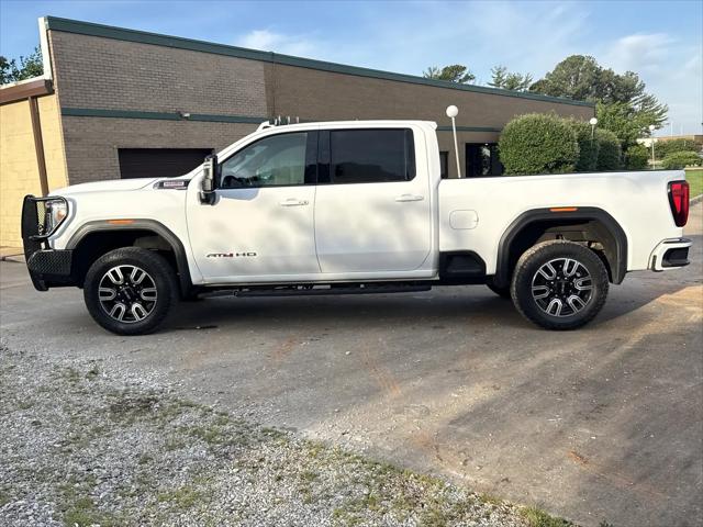 2023 GMC Sierra 2500HD 4WD Crew Cab Standard Bed AT4