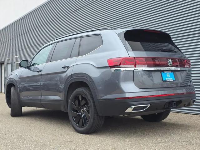 2024 Volkswagen Atlas 2.0T SE w/Technology