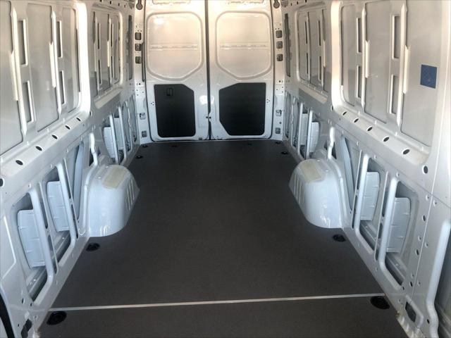 2025 Mercedes-Benz Sprinter 2500 High Roof 4-Cyl Diesel HO
