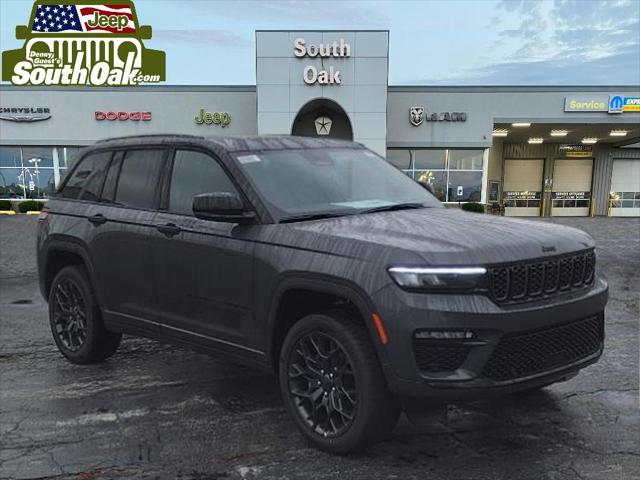 2025 Jeep Grand Cherokee GRAND CHEROKEE SUMMIT 4X4