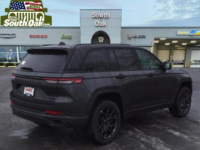 2025 Jeep Grand Cherokee GRAND CHEROKEE SUMMIT 4X4