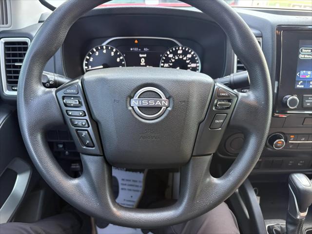 2022 Nissan Frontier Crew Cab SV 4x2