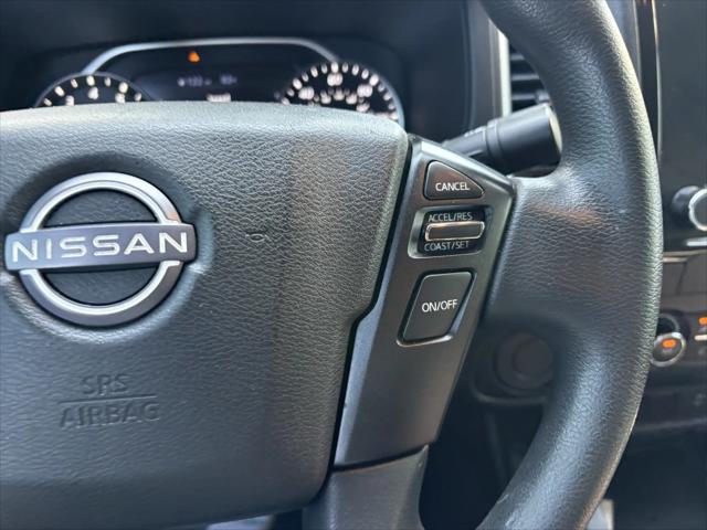 2022 Nissan Frontier Crew Cab SV 4x2