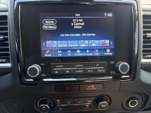 2022 Nissan Frontier Crew Cab SV 4x2