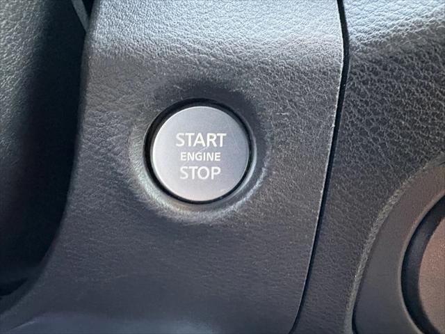 2022 Nissan Frontier Crew Cab SV 4x2
