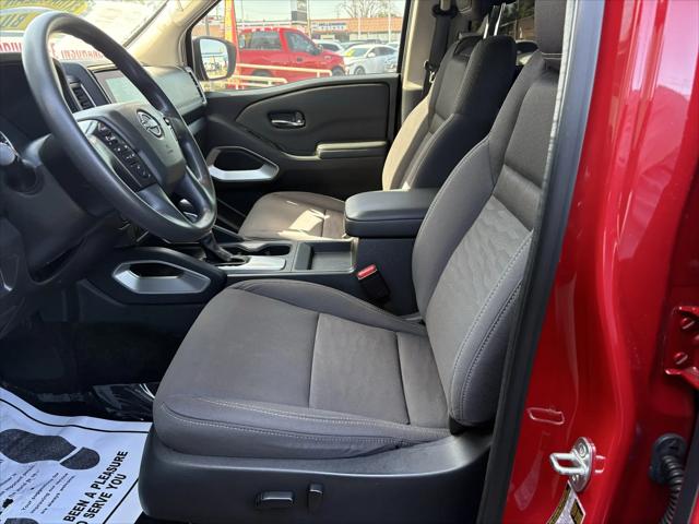 2022 Nissan Frontier Crew Cab SV 4x2