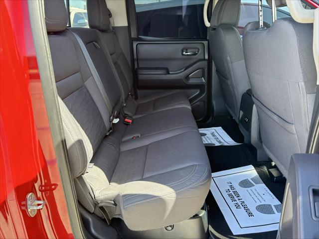 2022 Nissan Frontier Crew Cab SV 4x2