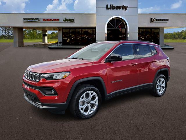 2025 Jeep Compass COMPASS LATITUDE 4X4