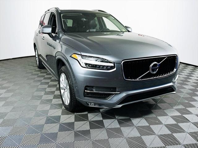 2018 Volvo XC90 T5 Momentum