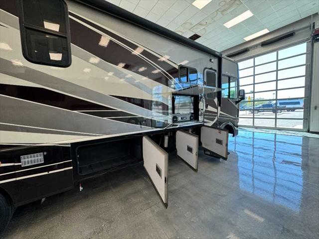 2015 Ford F-53 Unknown