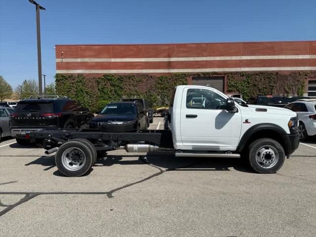 2024 RAM Ram 4500 Chassis Cab RAM 4500 TRADESMAN CHASSIS REGULAR CAB 4X2 84 CA 2024 RAM Ram 4500 Chassis Cab RAM 4500 TRADESMAN CHASSIS REGULAR CAB 4X2 84 CA