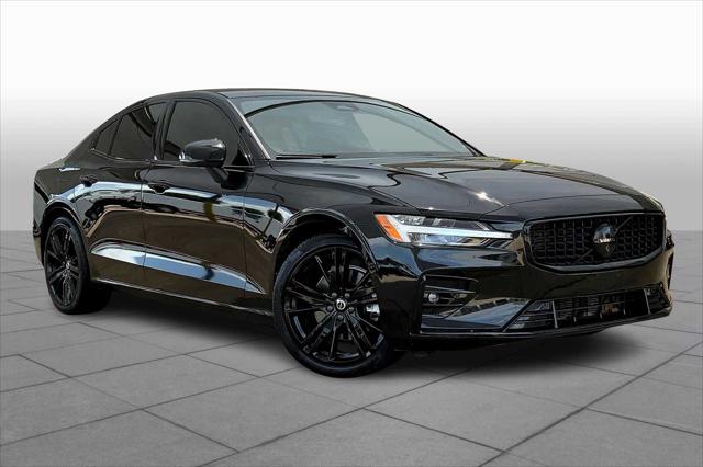 2024 Volvo S60 B5 Plus Black Edition