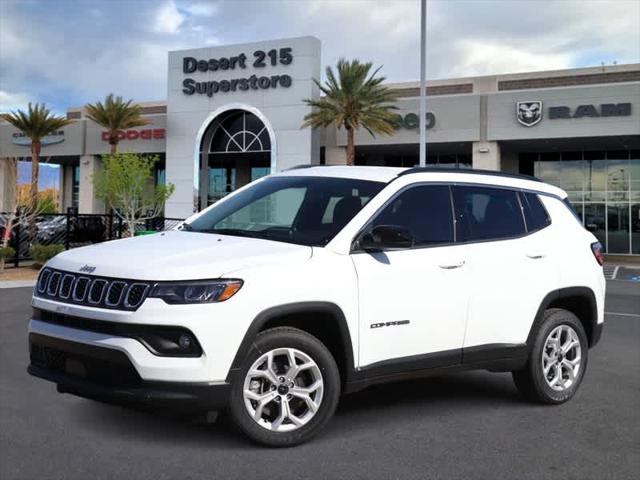 2025 Jeep Compass COMPASS LATITUDE 4X4