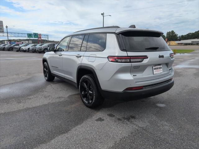 2023 Jeep Grand Cherokee L Limited 4x2