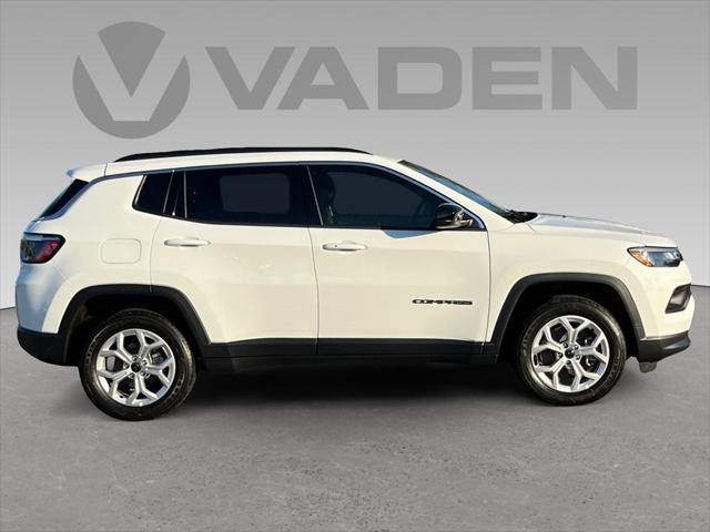 2025 Jeep Compass COMPASS SPORT 4X4
