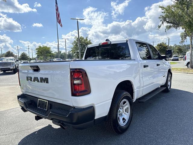 2025 RAM Ram 1500 RAM 1500 TRADESMAN CREW CAB 4X2 57 BOX