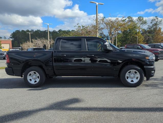 2025 RAM Ram 1500 RAM 1500 TRADESMAN CREW CAB 4X2 57 BOX
