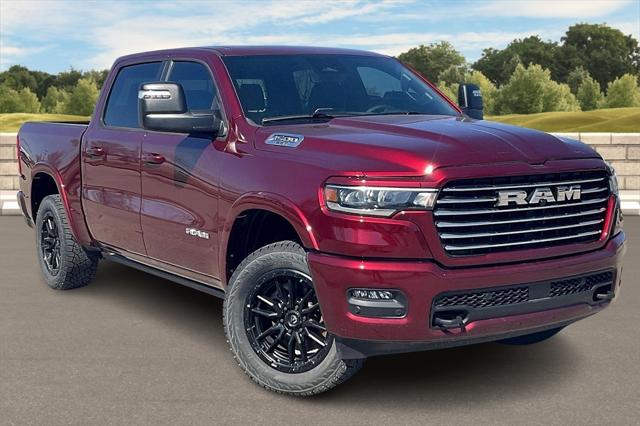 2025 RAM Ram 1500 RAM 1500 LARAMIE CREW CAB 4X4 57 BOX