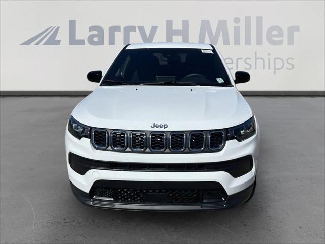 2025 Jeep Compass COMPASS SPORT 4X4